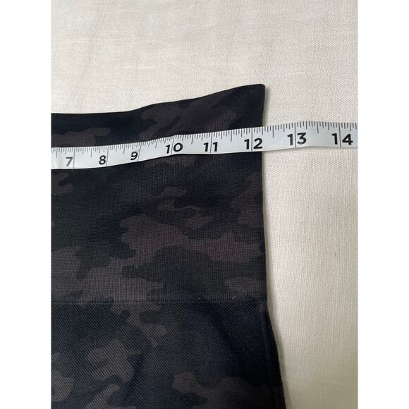 SPANX Look at me now seamless camo leggings size M - Picture 4 of 8